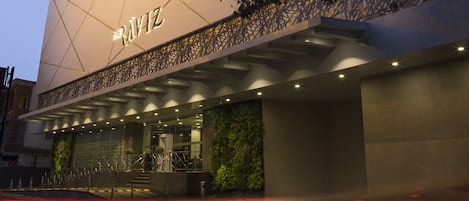 숙박 시설 정면