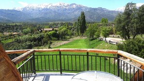 Chambre quadruple traditionnelle, 1 chambre, vue sur la montagne | Balcon