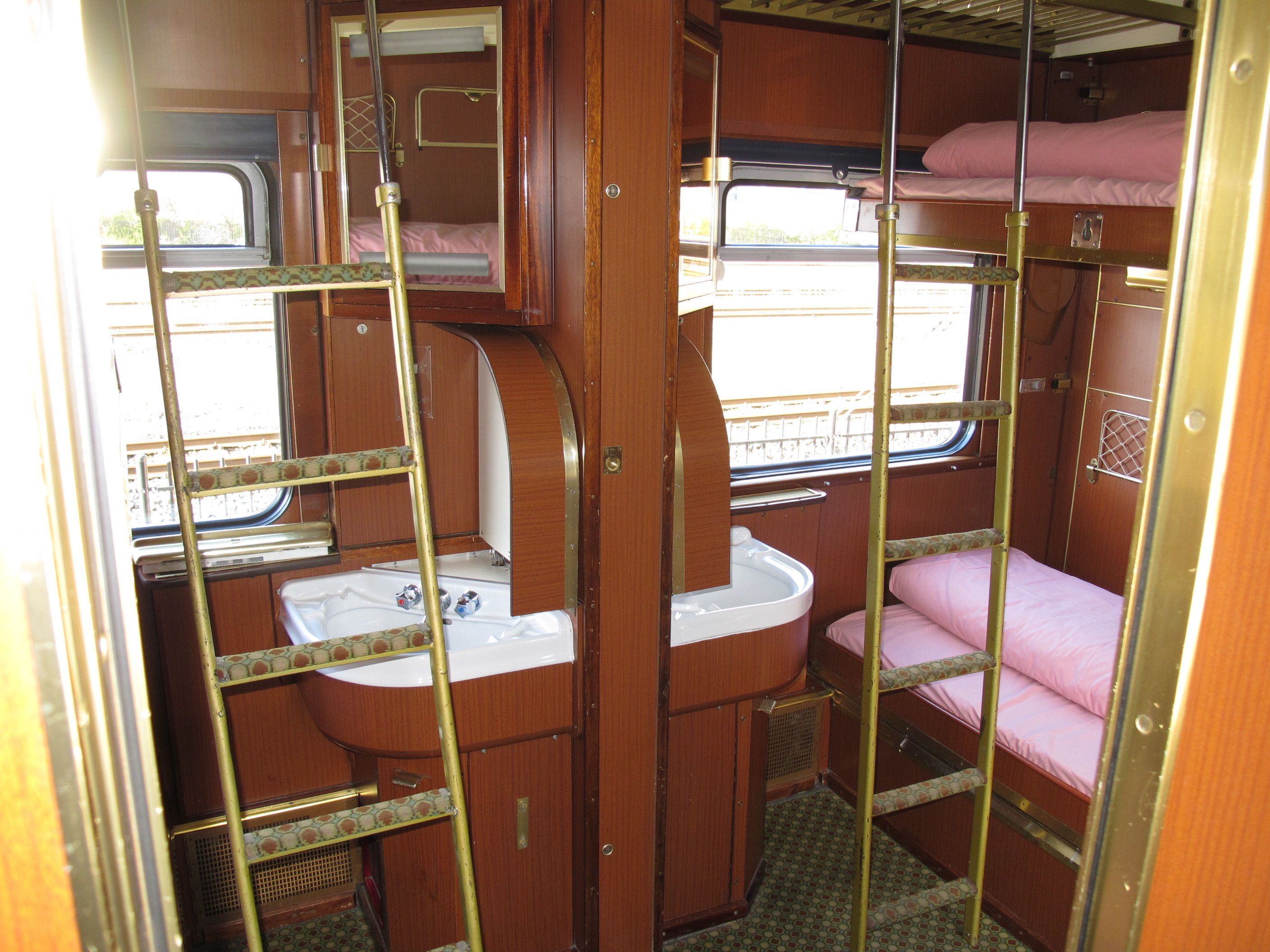 Foto - Train Lodge Amsterdam - Hostel