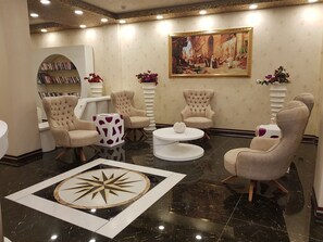 Sala de estar en el lobby