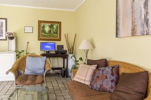 Lobby sitting area - Premier Inns Thousand Oaks (Thousand Oaks)