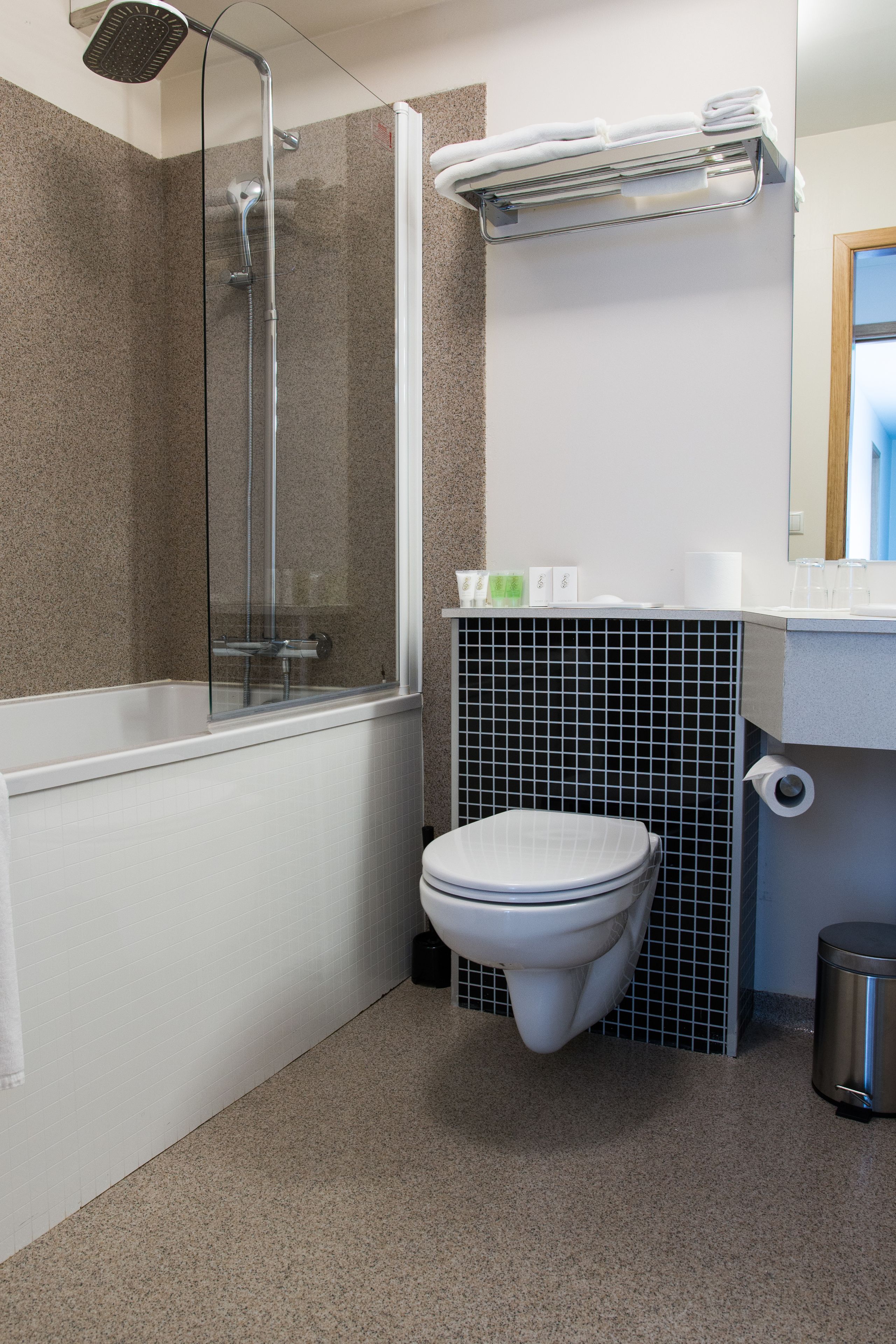 triple room - self check-in | bathroom | free toiletries, hair dryer, towels