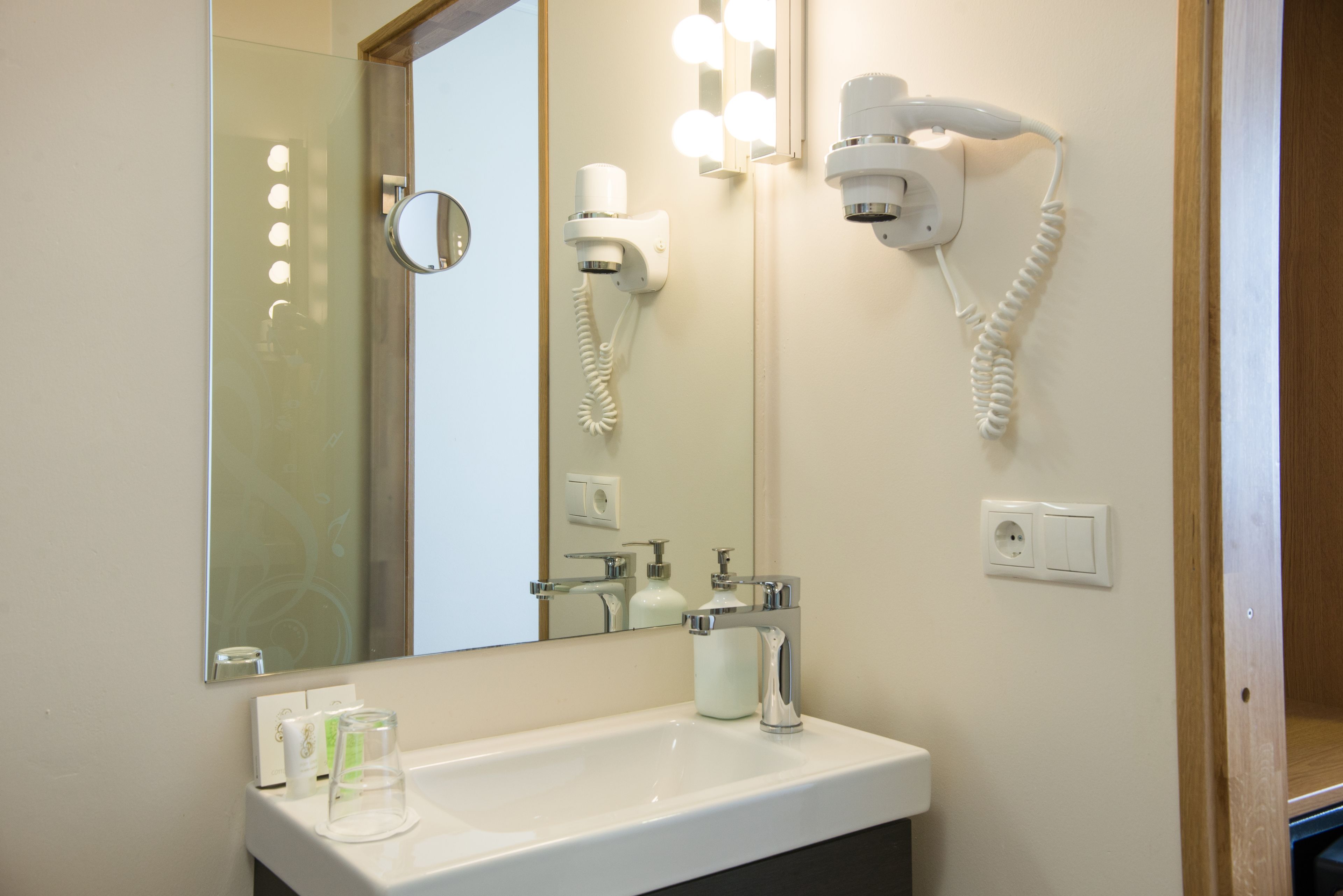 Foto - Hotel Jazz - By Keflavik Airport - Reykjavik - Iceland