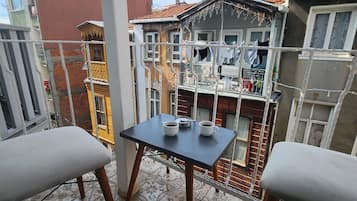 Rom – deluxe, balkong | Terrasse/patio