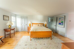 Suite estándar, varias camas, no fumadores | Ropa de cama de alta calidad y edredones de plumas