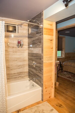 Kabin Keluarga | Shower kamar mandi