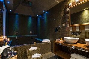 Luxury Suite | Bathroom - Colonna Suite del Corso (Rome)