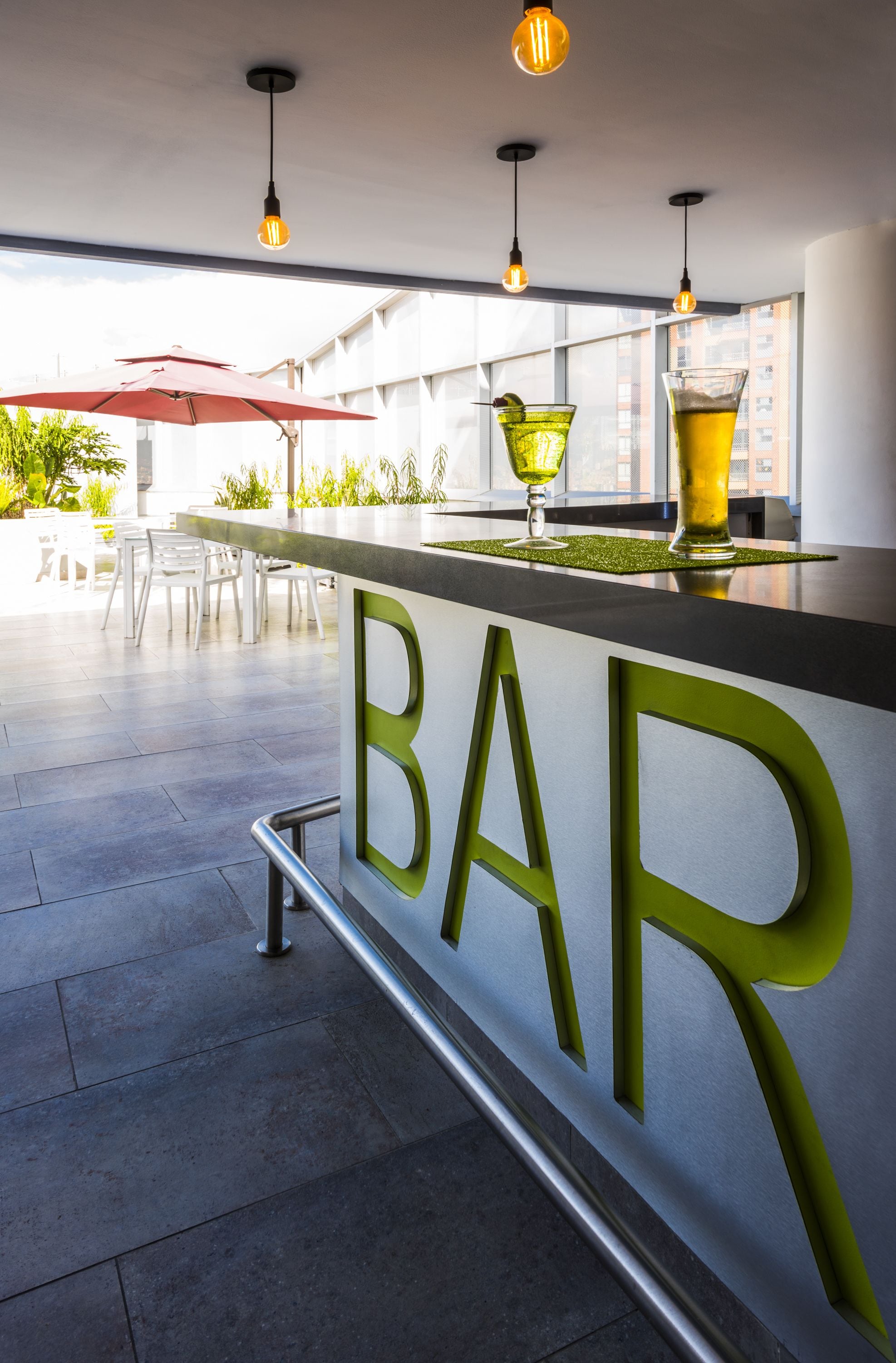 Bar (en la propiedad)