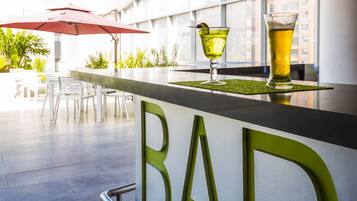 Bar (en la propiedad)