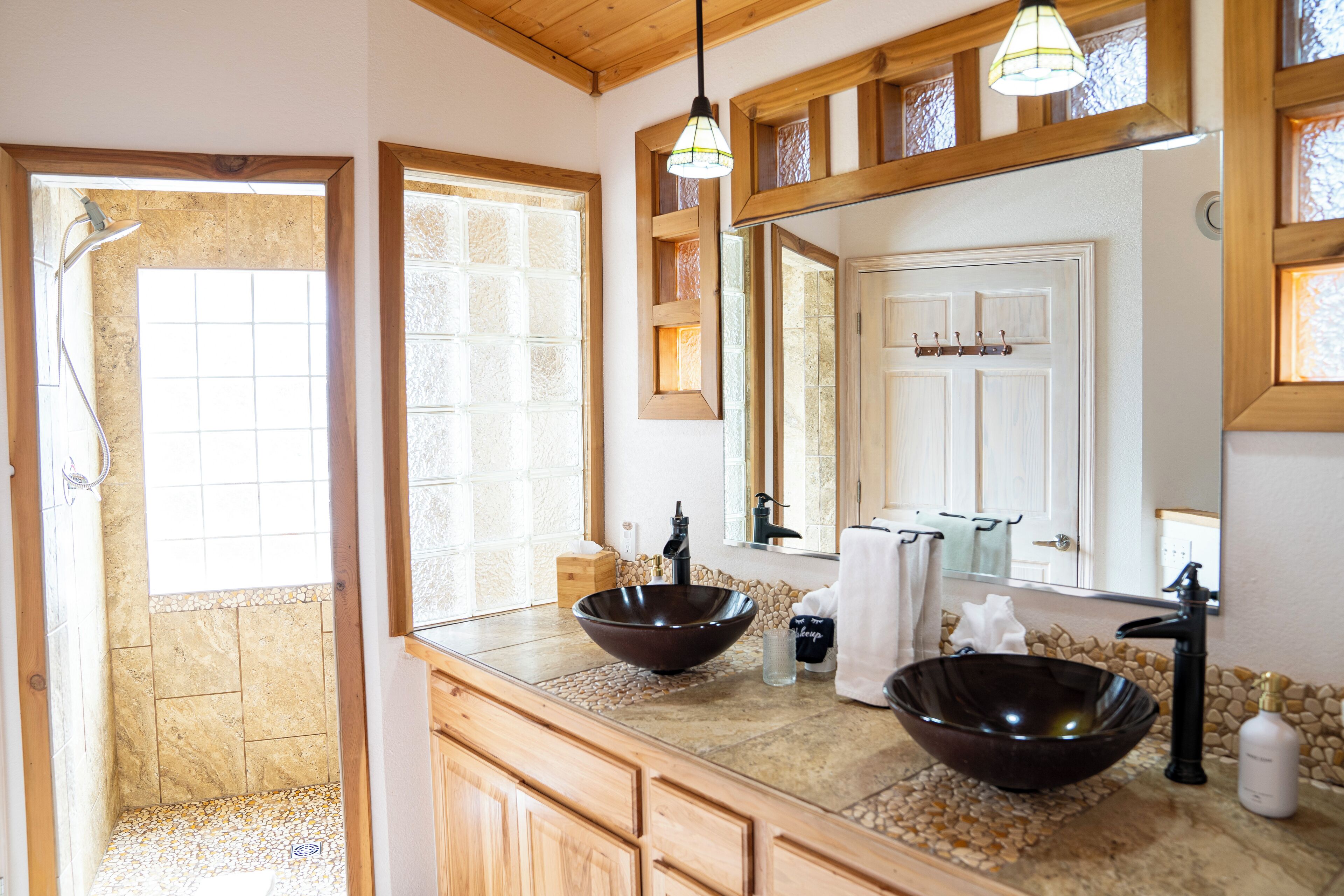 grand studio suite, 1 king bed with sofa bed, ocean view, oceanfront | 1 bedroom, premium bedding, individually decorated, iron/ironing board