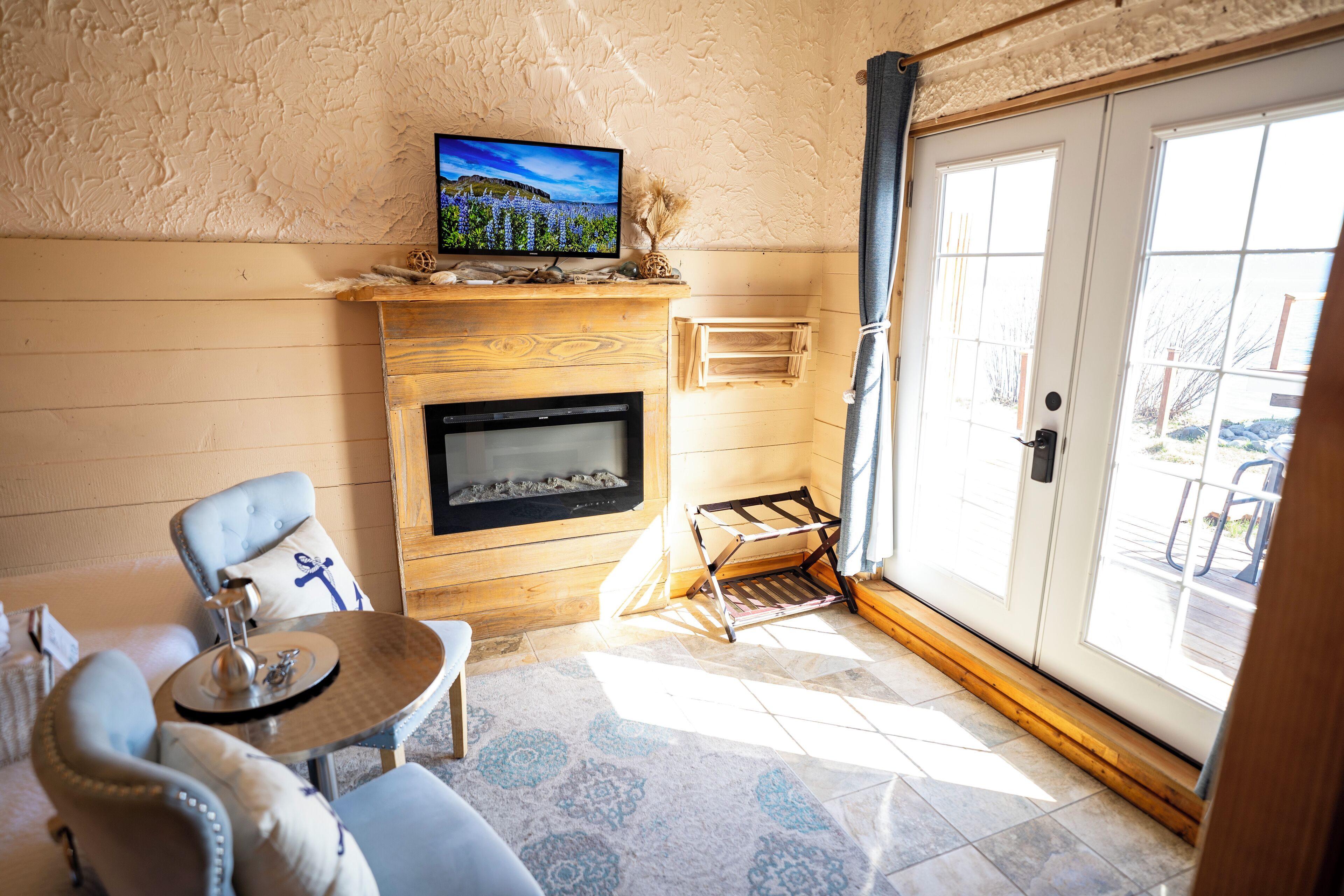 superior studio suite, 1 king bed, ocean view, oceanfront | 1 bedroom, premium bedding, individually decorated, iron/ironing board