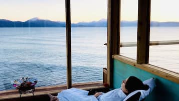 Couples treatment room(s), body treatments, hot stone massages