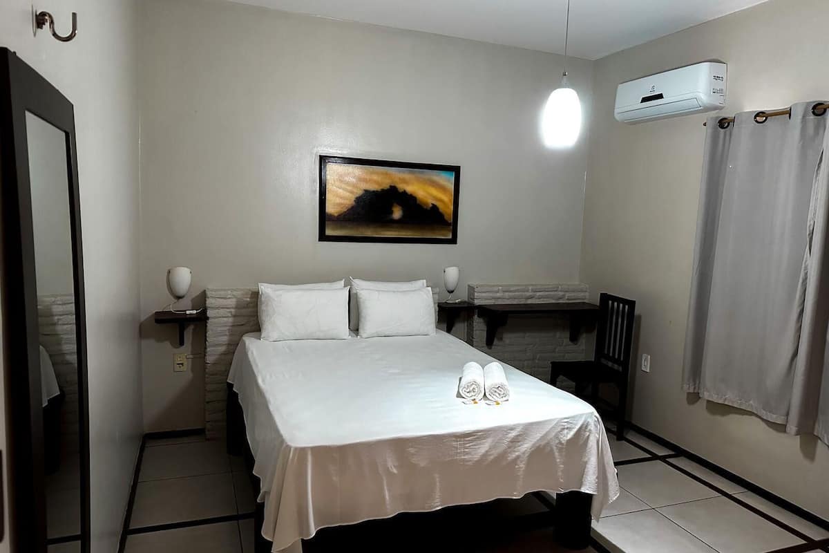 Minibar, desk, rollaway beds, free WiFi