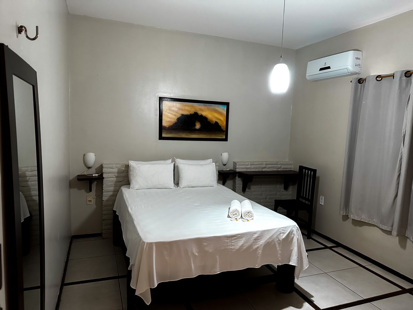 Habitación doble | Minibar, escritorio, camas extra y wifi gratis 