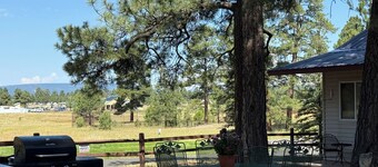 Mountain Landing Suites & RV Park