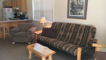 Smart TV 0-inci dengan saluran TV satelit dan meja tenis meja