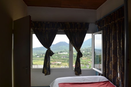 Standard Double Room | Desk, iron/ironing board, bed sheets