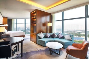 Minibar, in-room safe, desk, soundproofing