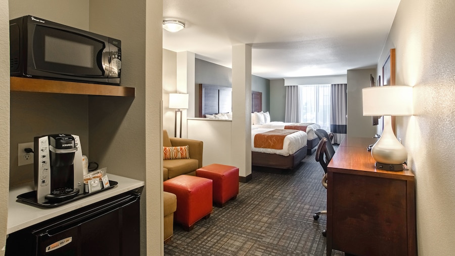 Comfort Suites Loveland