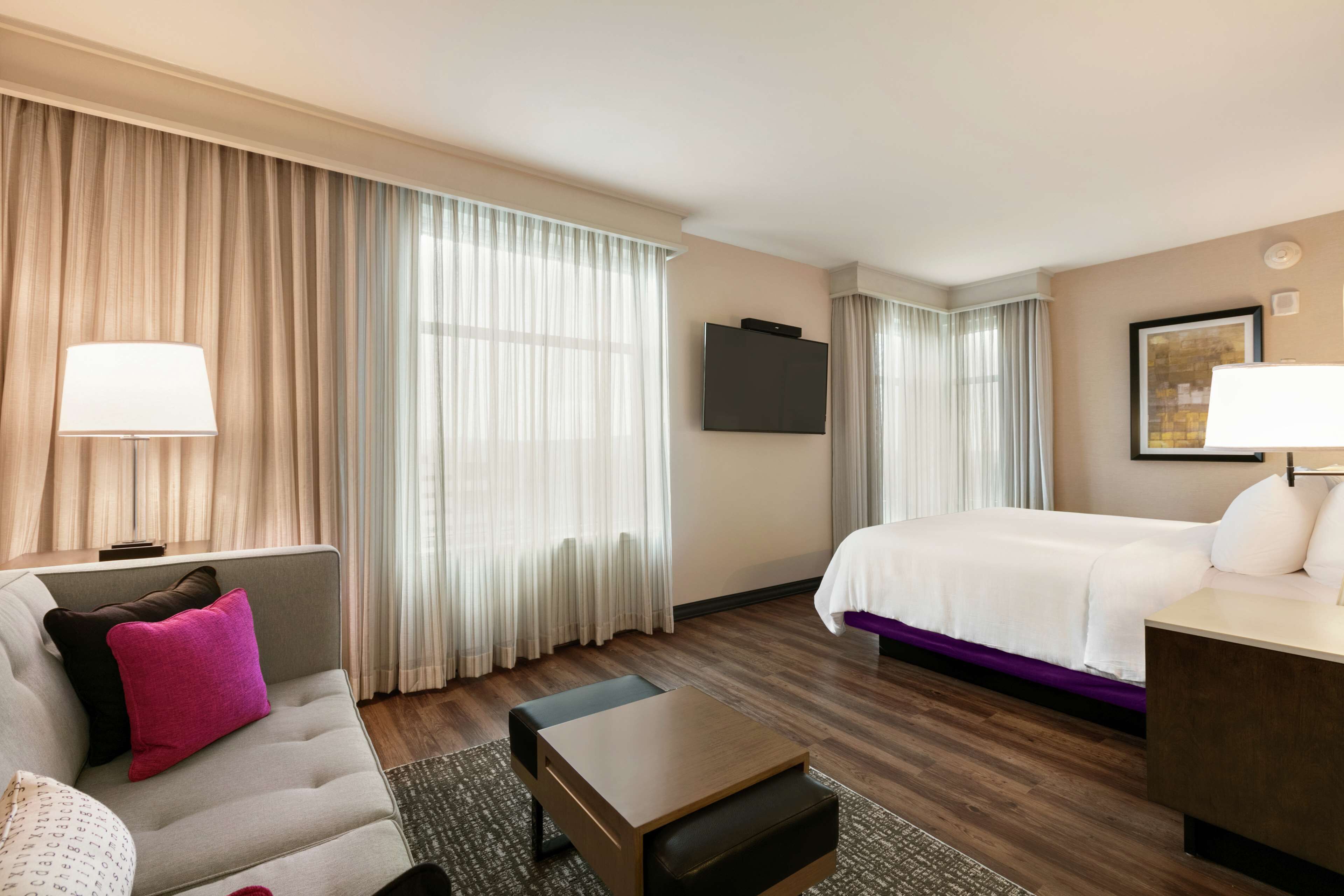 1 bedroom, in-room safe, desk, laptop workspace