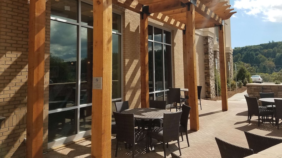 Hampton Inn & Suites Boone