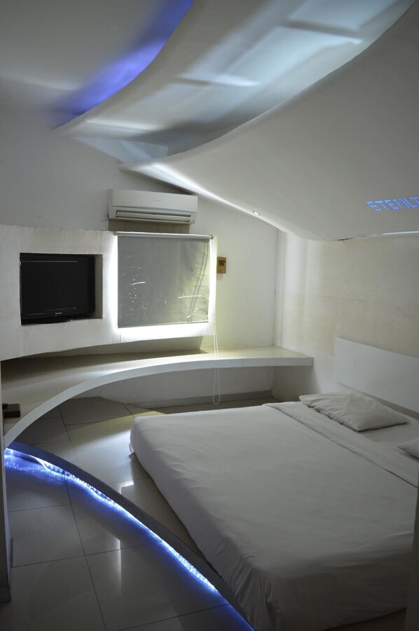 Habitación Deluxe | Escritorio, wifi gratis y ropa de cama 