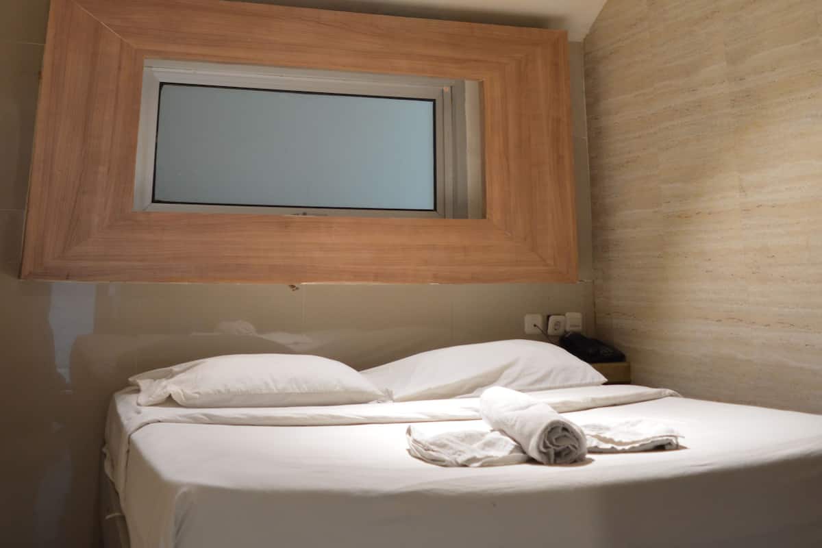 Vibe Suite | Een bureau, gratis wifi, beddengoed