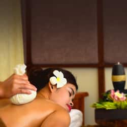 Couples treatment room(s), body treatments, aromatherapy