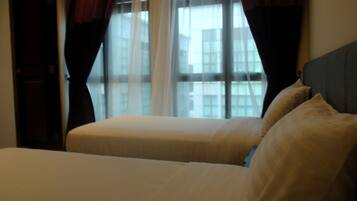 双床房 | 办公桌、熨斗/熨板、免费 WiFi、轮椅无障碍