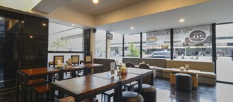 Coin's Hotel Jakarta