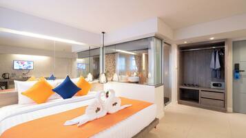 In-room safe, desk, free WiFi, bed sheets