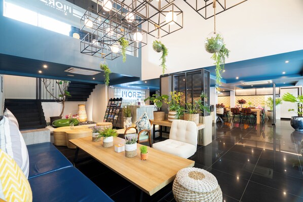 Sala de estar en el lobby