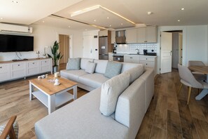 Suite | Minibar, Zimmersafe, kostenloses WLAN, Bettwäsche