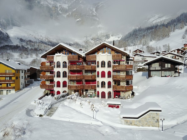 Exterior - Apartments Chateau Leukerbad (Leukerbad)