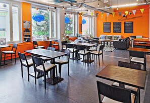 Lobby lounge - CheapSleep Helsinki - Hostel (Helsinki)