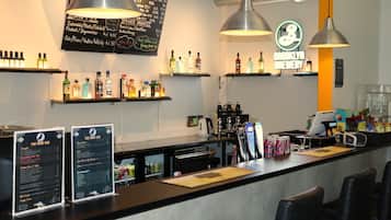 Bar (en la propiedad)