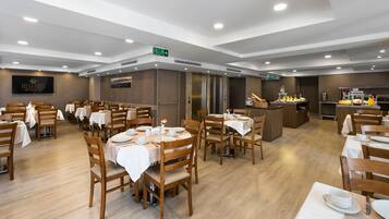 Daily buffet breakfast (EUR 7 per person)