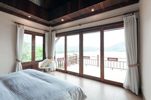 3 Bedrooms Pool Villa | MörklÀggningsgardiner, barnsÀngar, extrasÀngar och gratis wi-fi