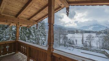 Deluxe Chalet, 5 Bedrooms, Mountain View | Mountain view