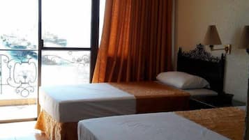Standard Twin Room, 2 Bedrooms, Balcony | Desk, bed sheets