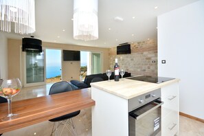 Luxury Villa, Multiple Bedrooms, Terrace, Ocean View | Private kitchen