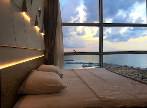 Doppel- oder Zweibettzimmer, Meerblick