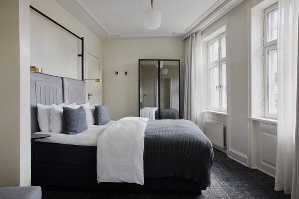 Superior-Doppel- oder -Zweibettzimmer | Hochwertige Bettwaren, Zimmersafe, individuell eingerichtet