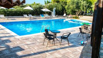 Piscina all'aperto