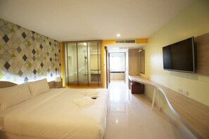 Suite B (Double Suite)