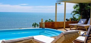 Piscina a l'aire lliure 