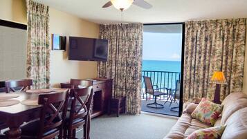 Suite, 1 Bedroom, Oceanfront | Living area