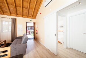 独立别墅, 1 间卧室 | 客厅 | 液晶电视、壁炉、DVD 播放器