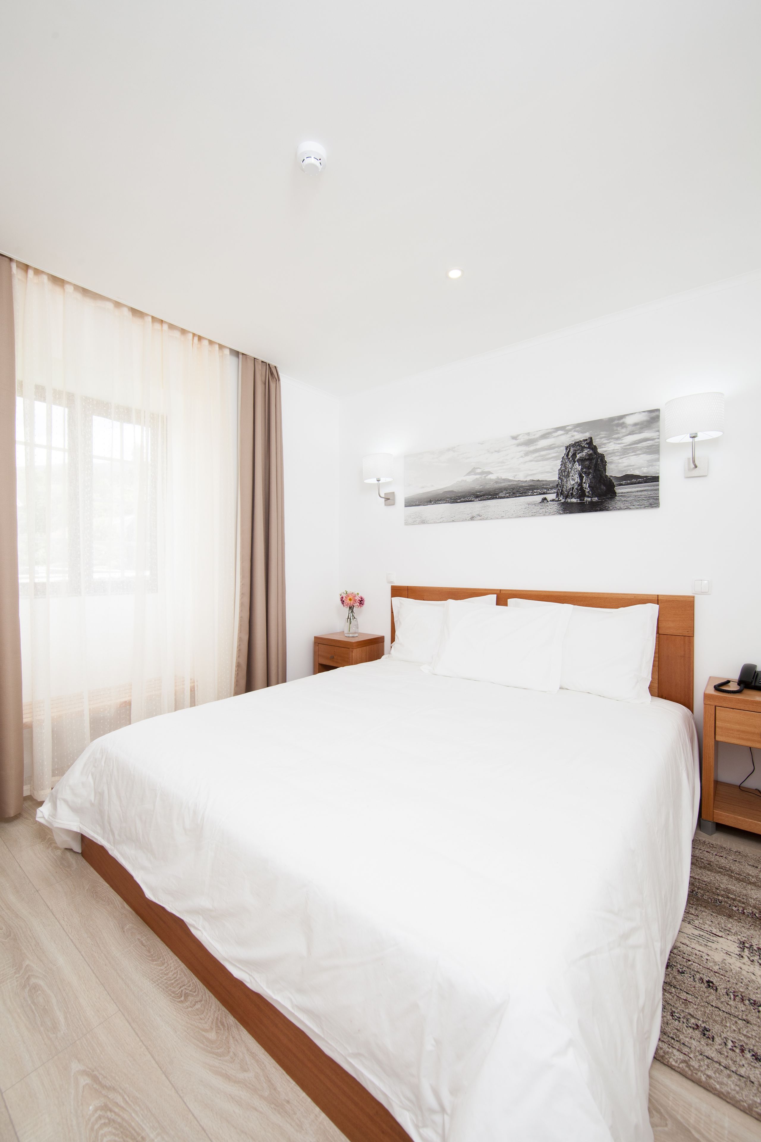 House, 1 Bedroom | Premium bedding, in-room safe, desk, blackout drapes