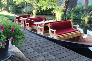 Boating - Pension Zum Schlangenkoenig (Burg (Spreewald))